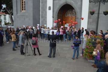 Globos de colores vuelan en Telde por Yurena López (Foto TA)